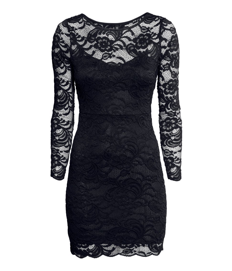 Кружевное платье лодочкой