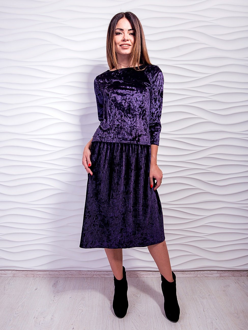 Платье из велюра для женщин