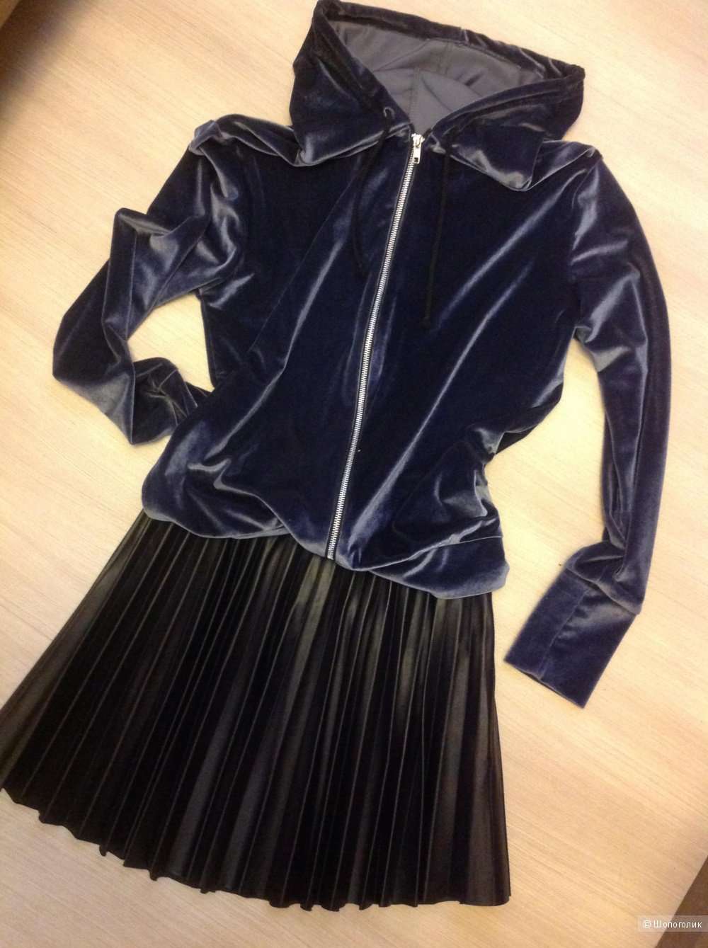 Велюровый костюм женский юбка и кофта