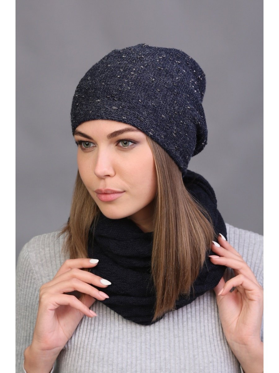 Вязаные шапки с люрексом