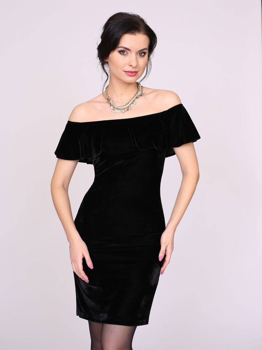 Украшения под черное платье