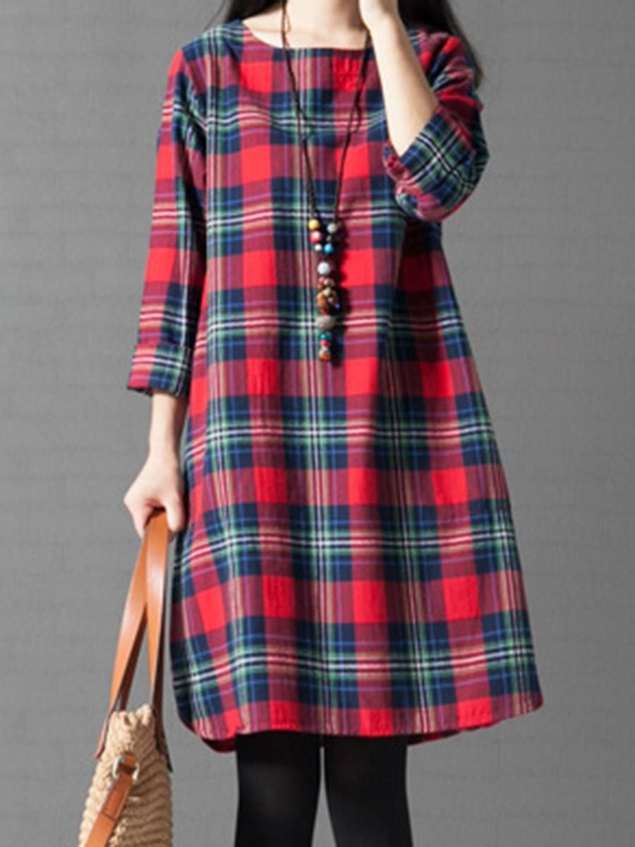 Платье в шотландскую клетку