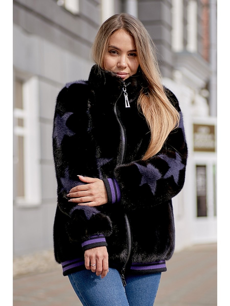 Шуба со спортивным костюмом