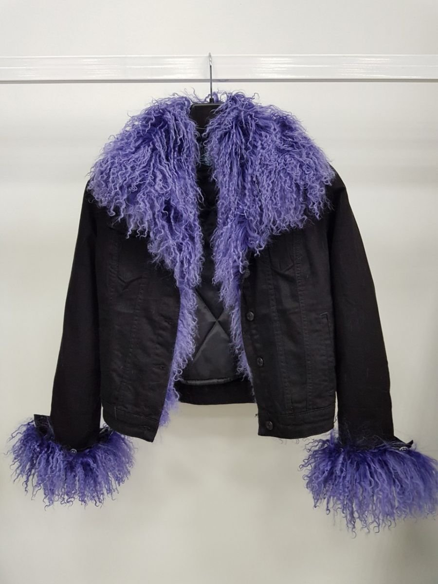 Объемная шуба из ламы