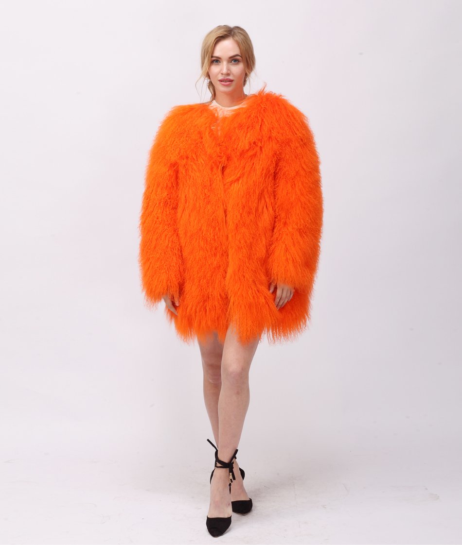 Пальто с мехом внизу