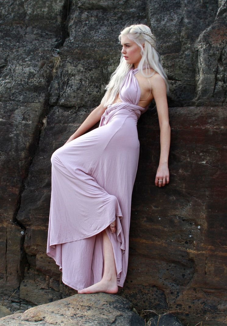 Концепт арт костюмов Дейенерис Таргариен