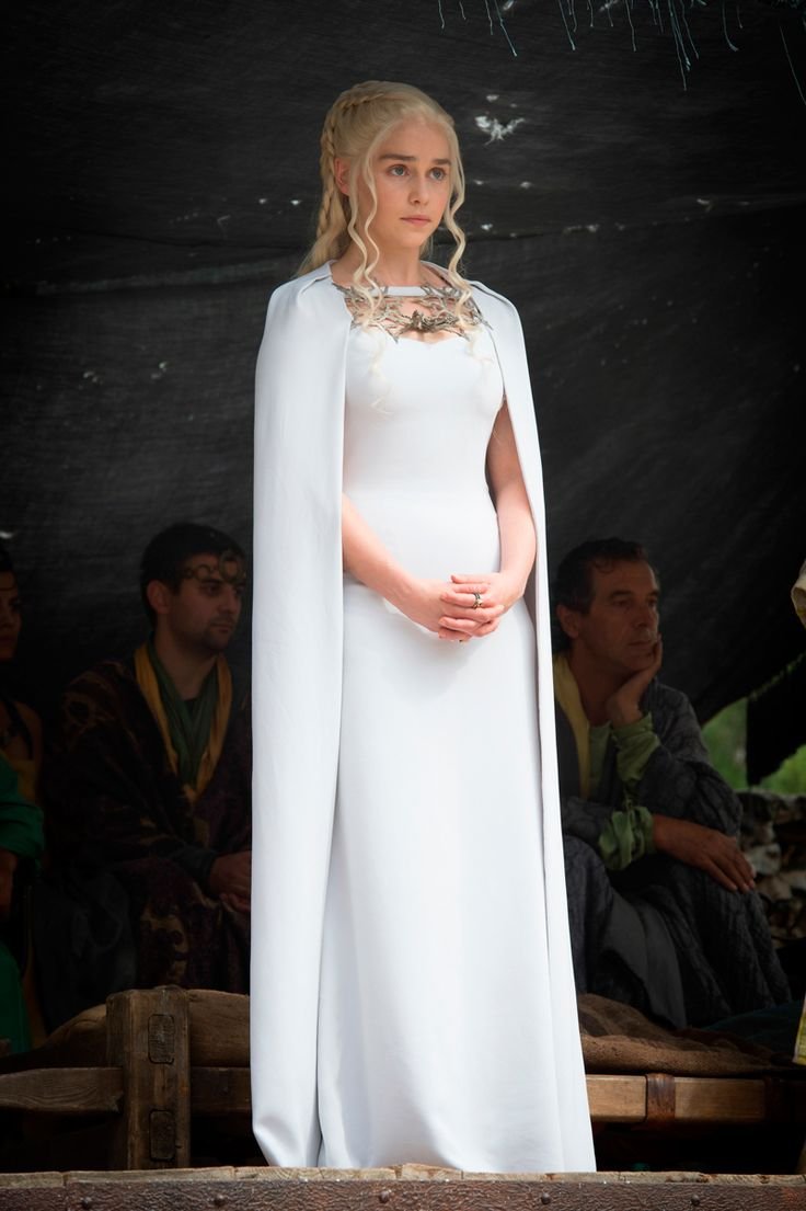 Дейенерис Таргариен симс