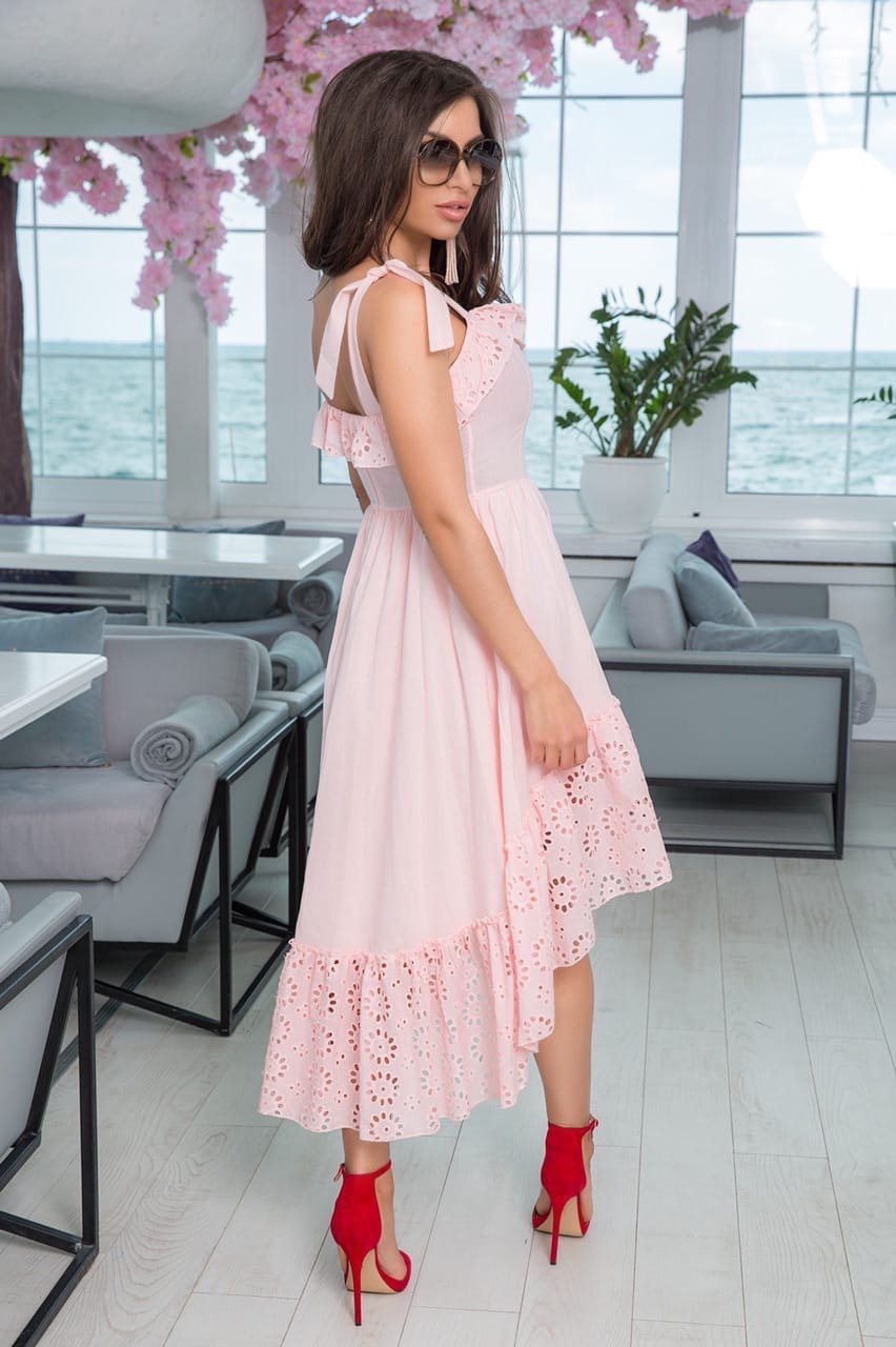 Белое платье