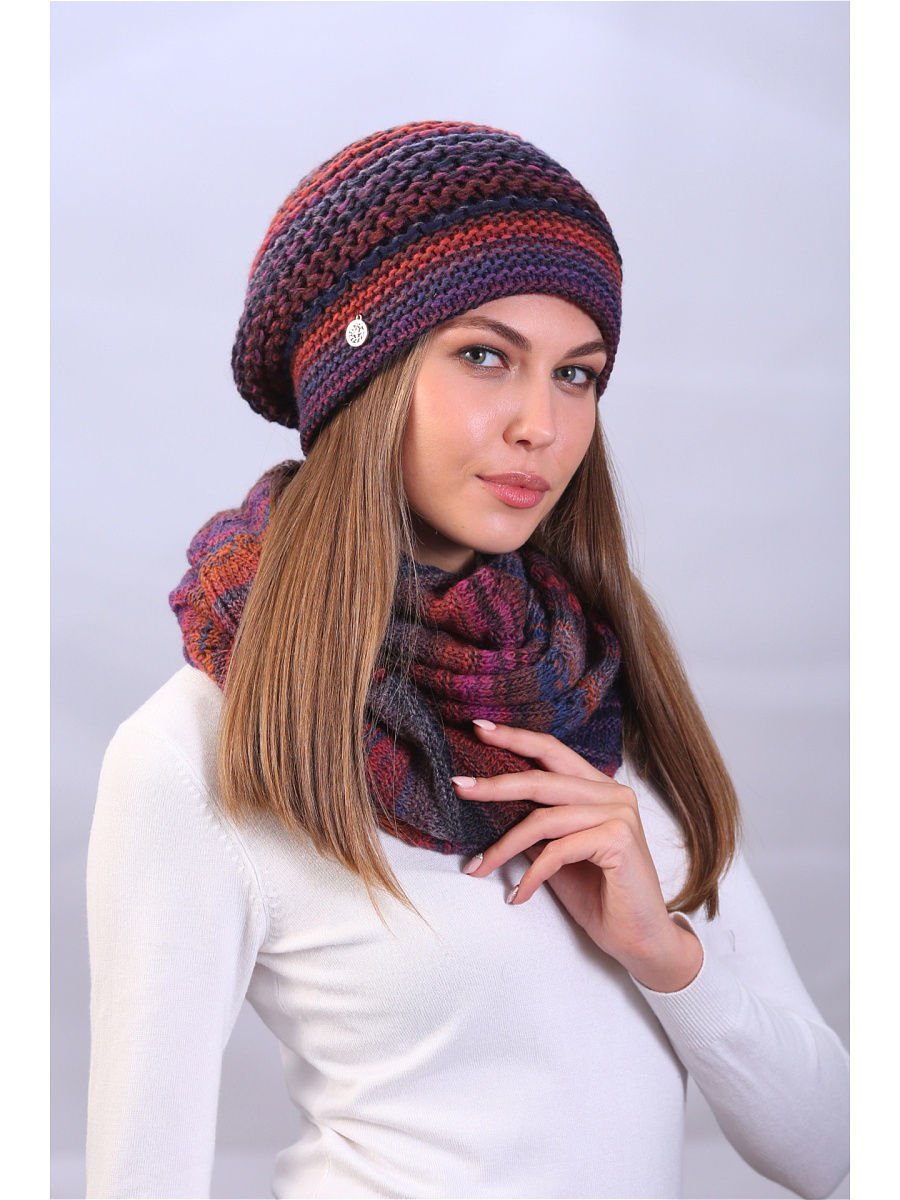 Шапка из секционной пряжи