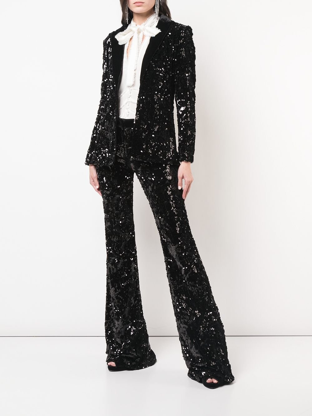 Брючный костюм из пайеток