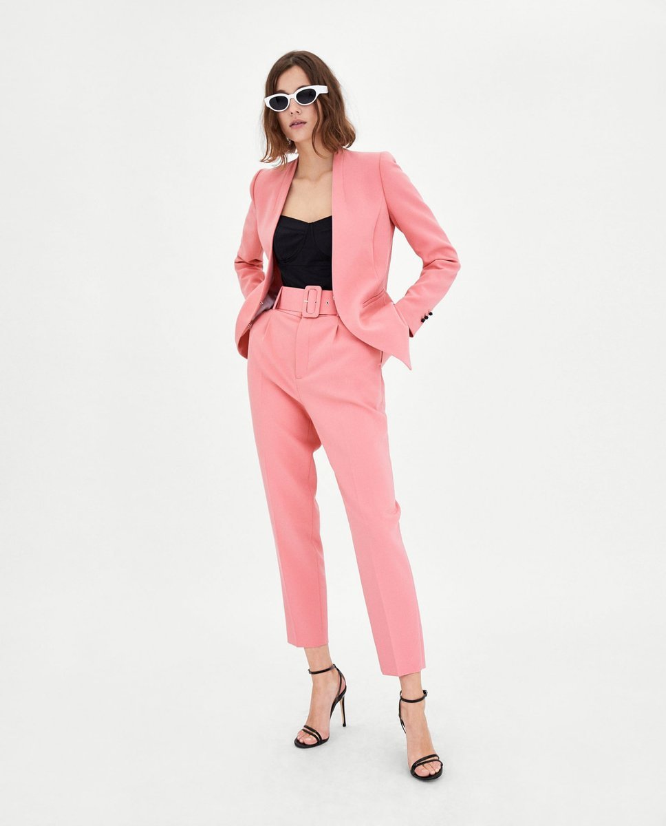 Брючный костюм женский на выпускной