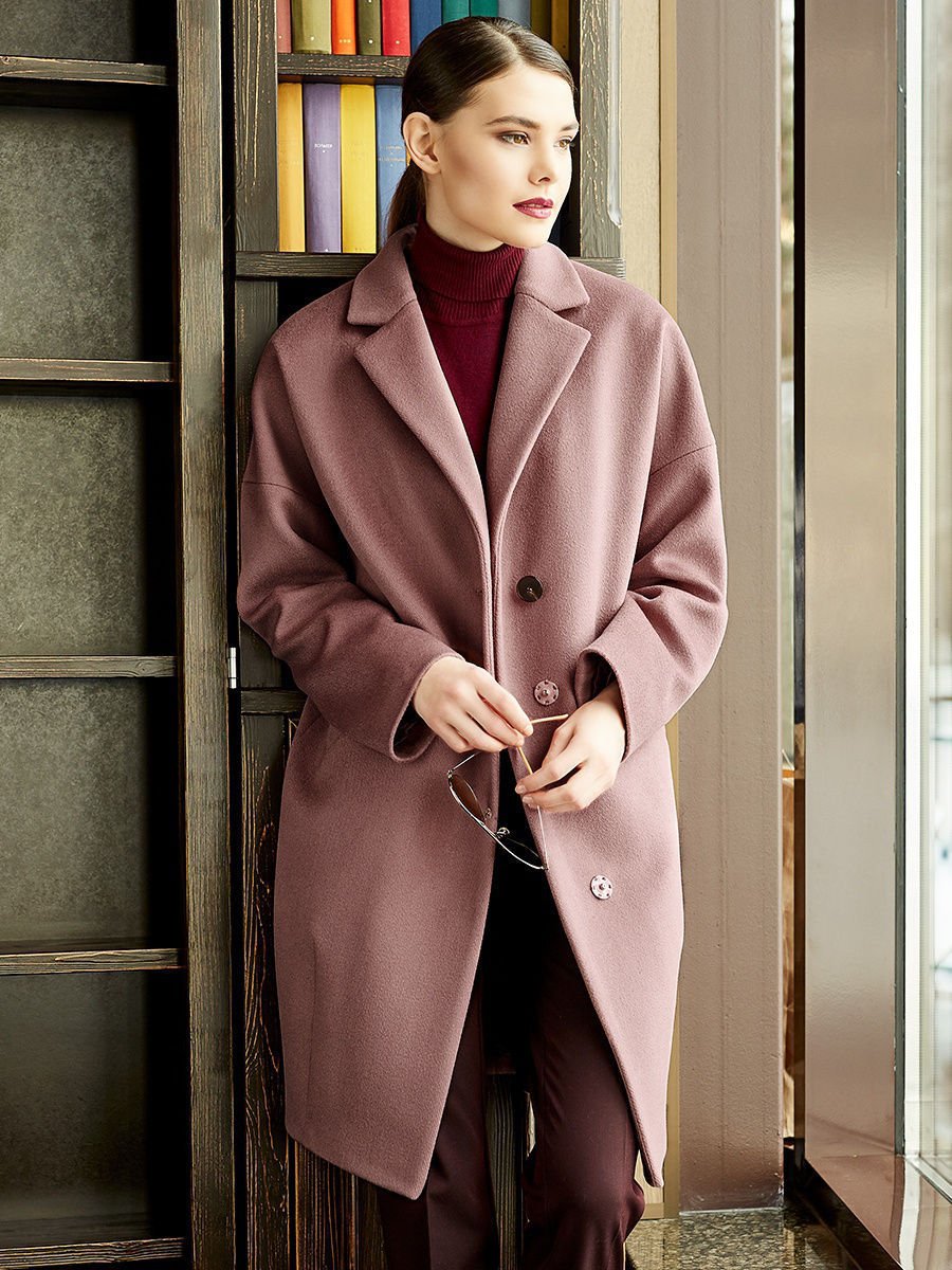 Пальто для женщин 50+