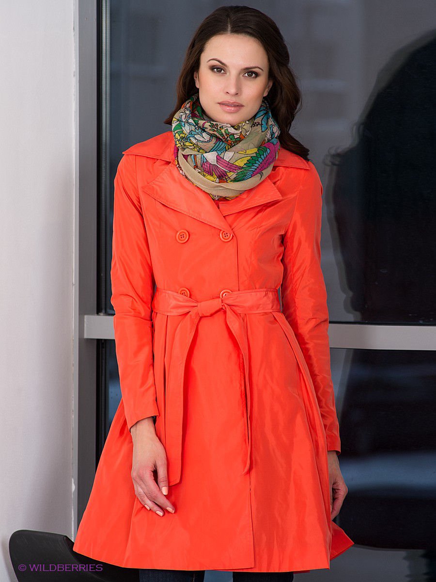 Аксессуары к красному пальто