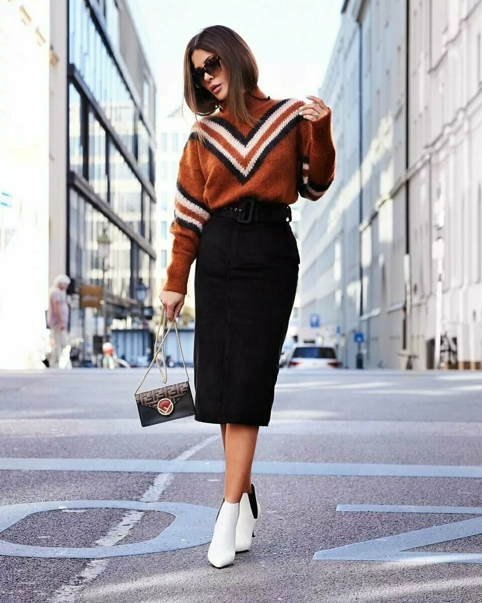 Образ с кружевной юбкой