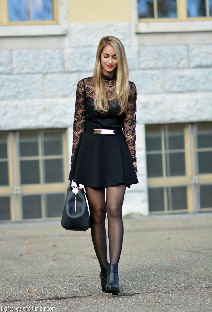 Девушка зимой в полный рост