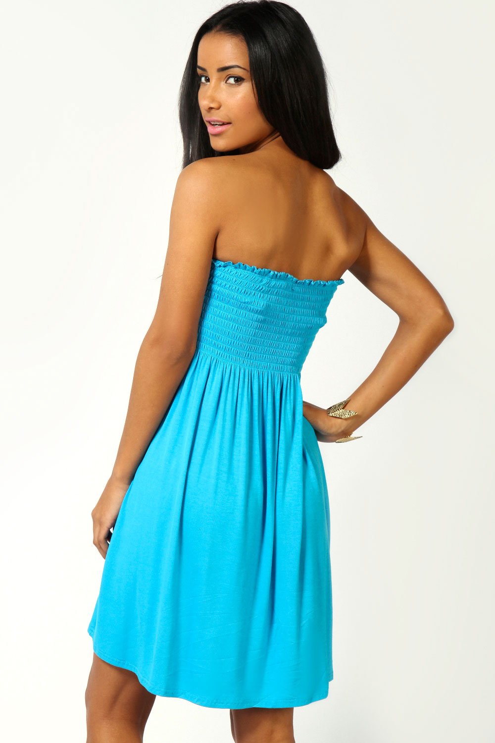 Платье без бретелек на резинке