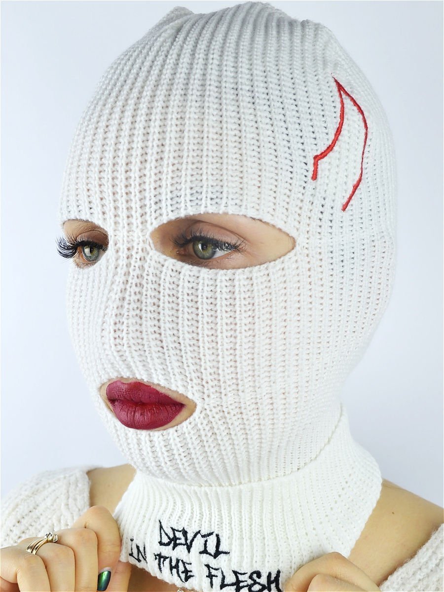 Балаклавы с ушками вязанные