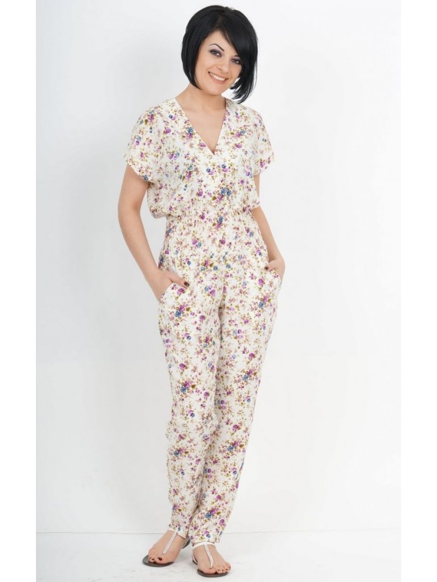 Летний брючный костюм из штапеля