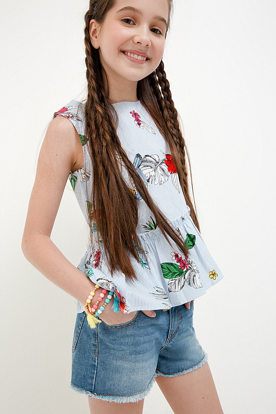 Юные модницы