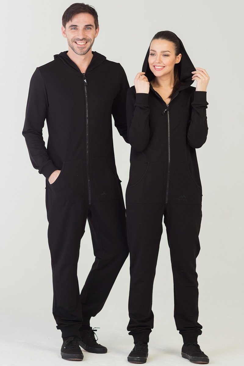 Парные спортивные костюмы