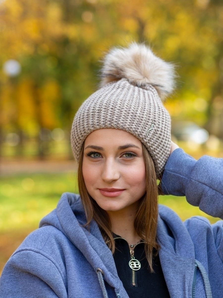 Шапка с бубоном