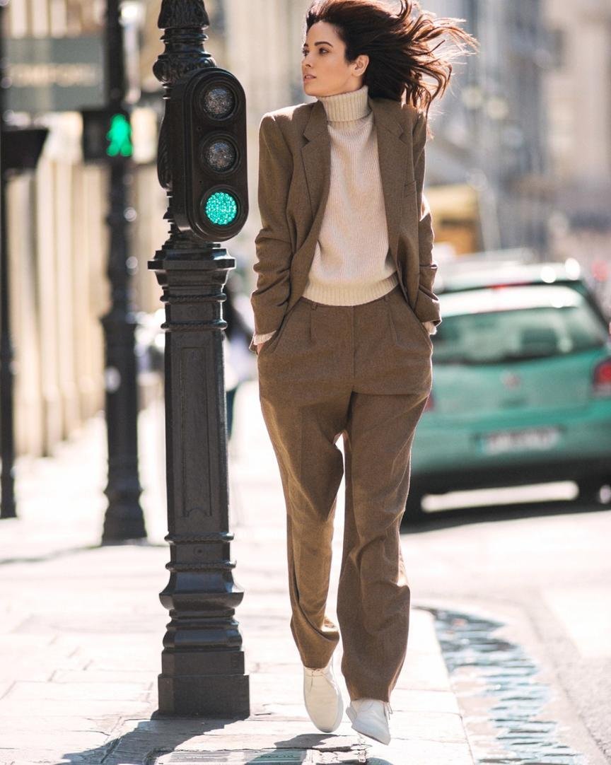 Алекса Чанг костюм