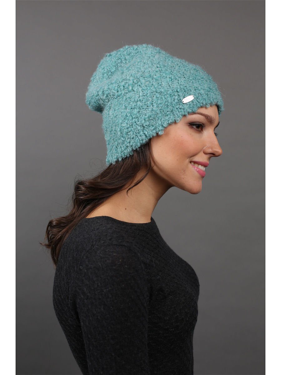 Шапка из букле