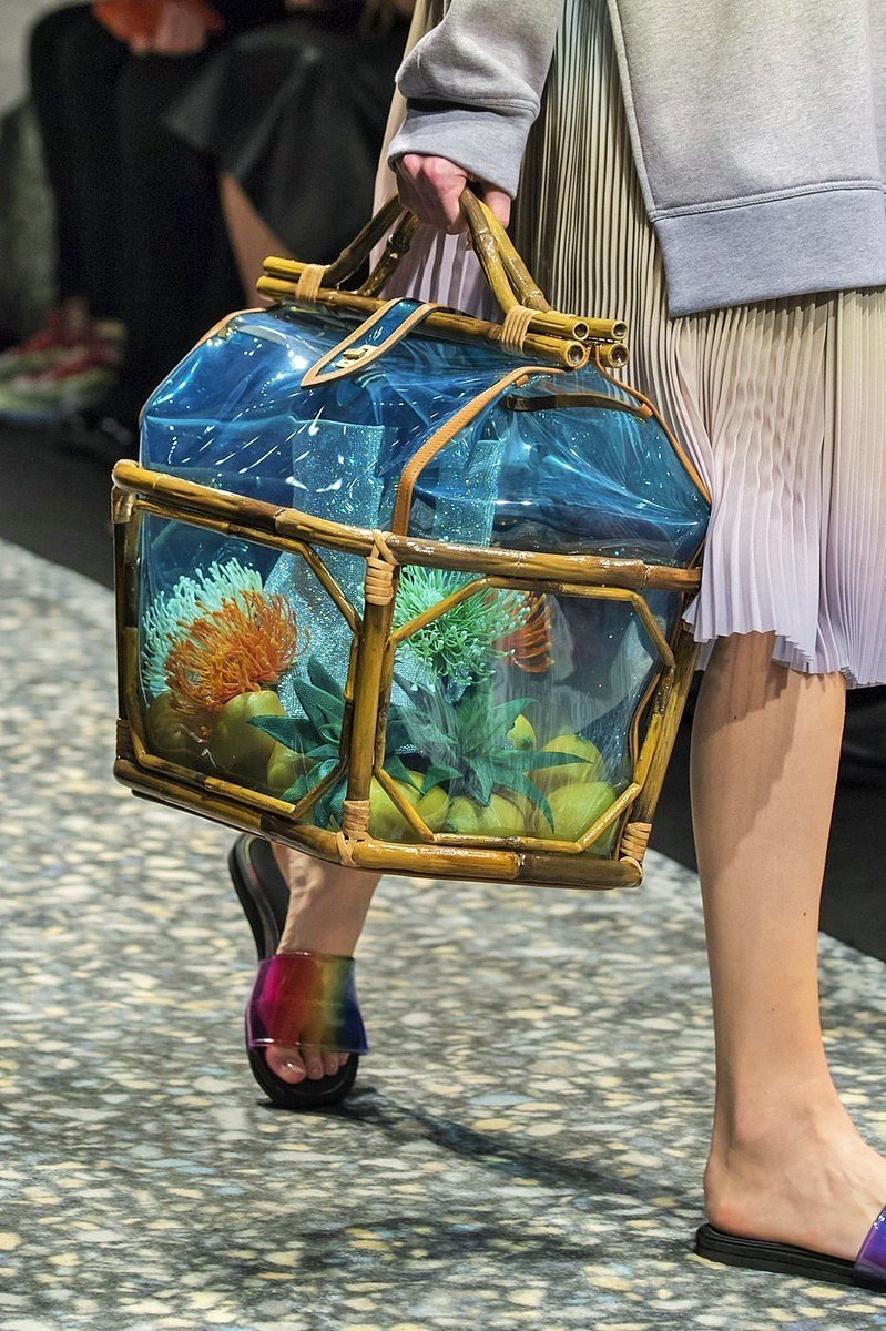 Огромная сумка