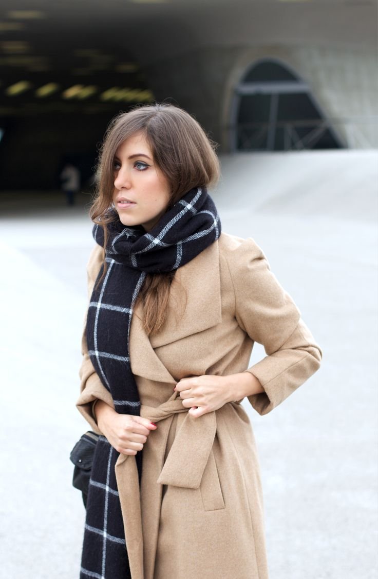 Шарф к пальто кэмел