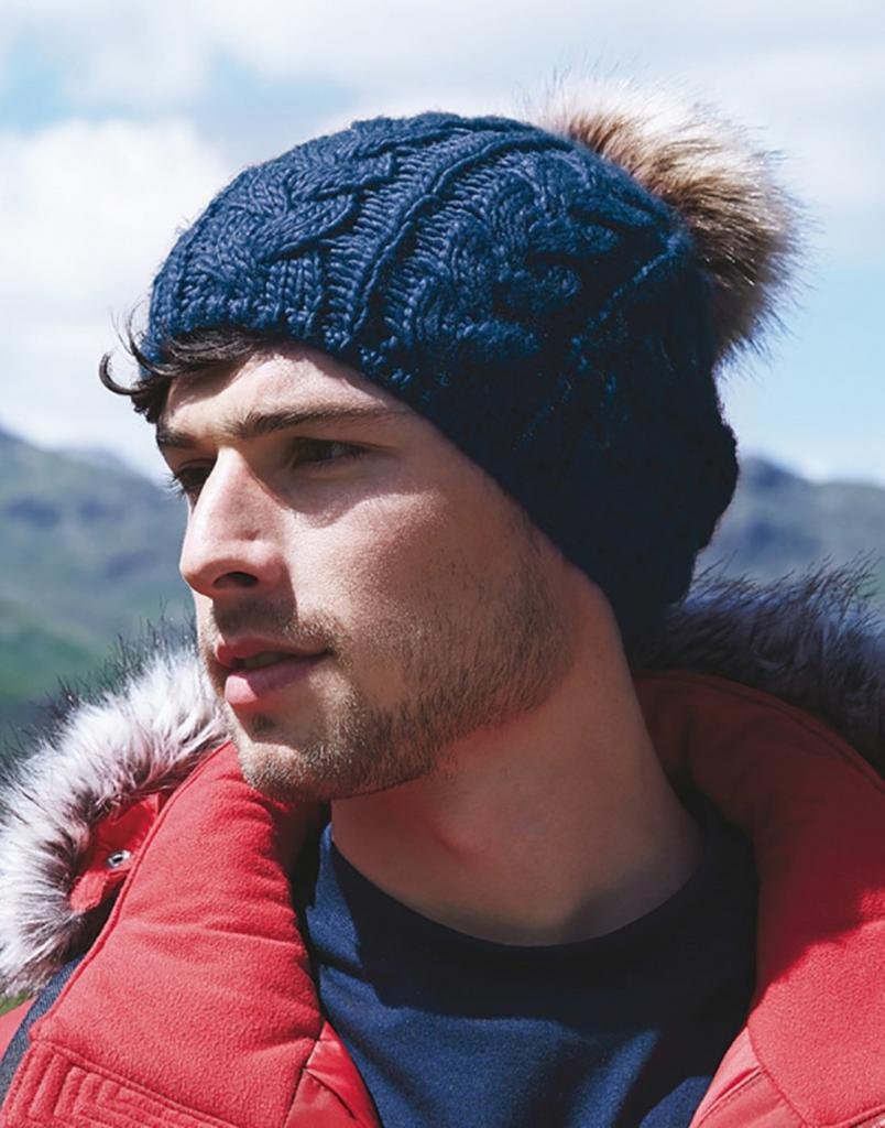 Мужские вязаные шапки