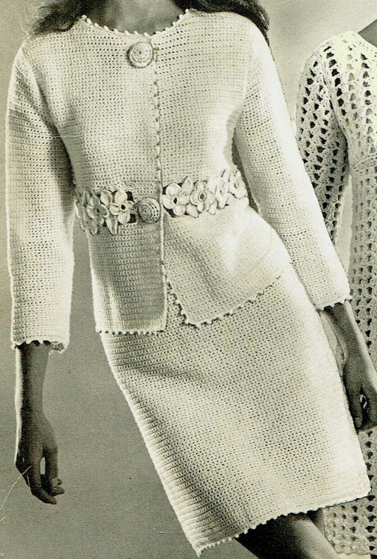 Костюм крючком для женщин