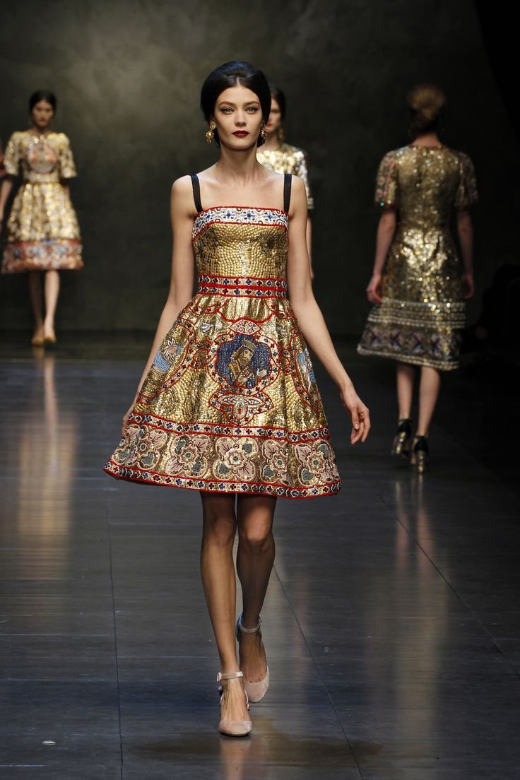 Коллекция Дольче Габбана Весна лето 2013