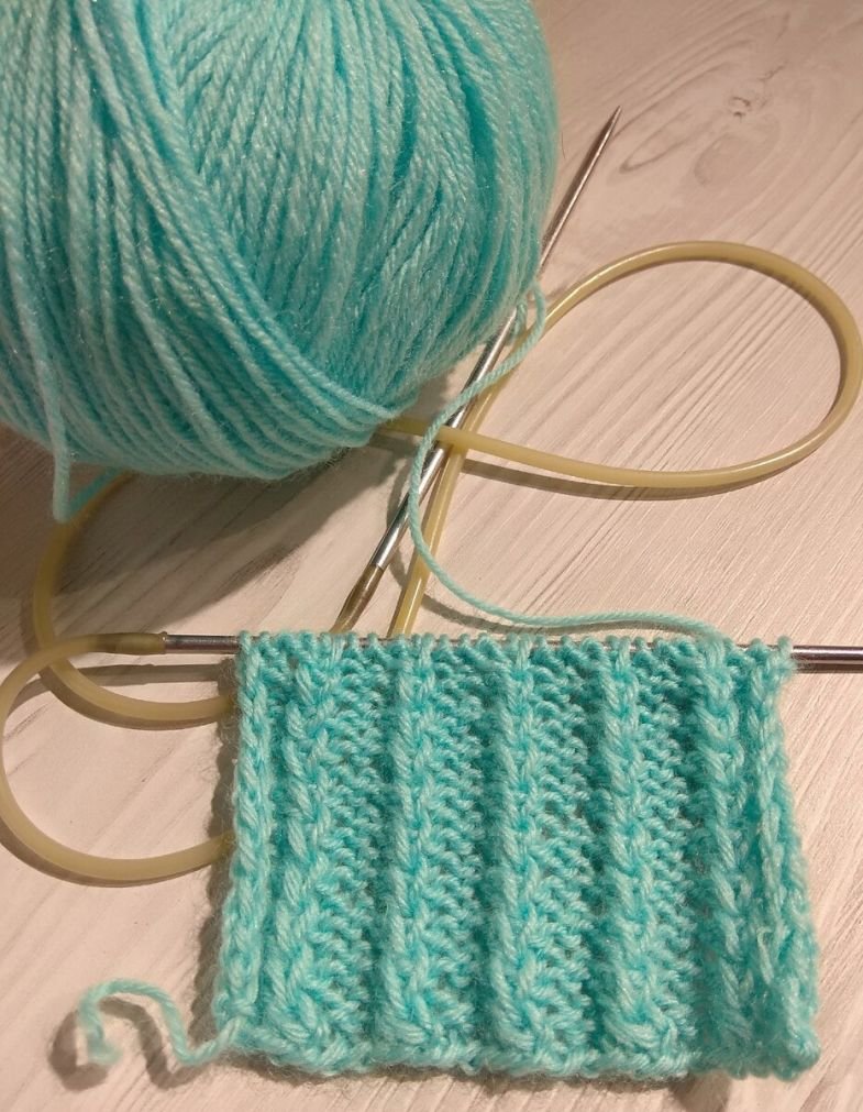 Шапка бини и снуд