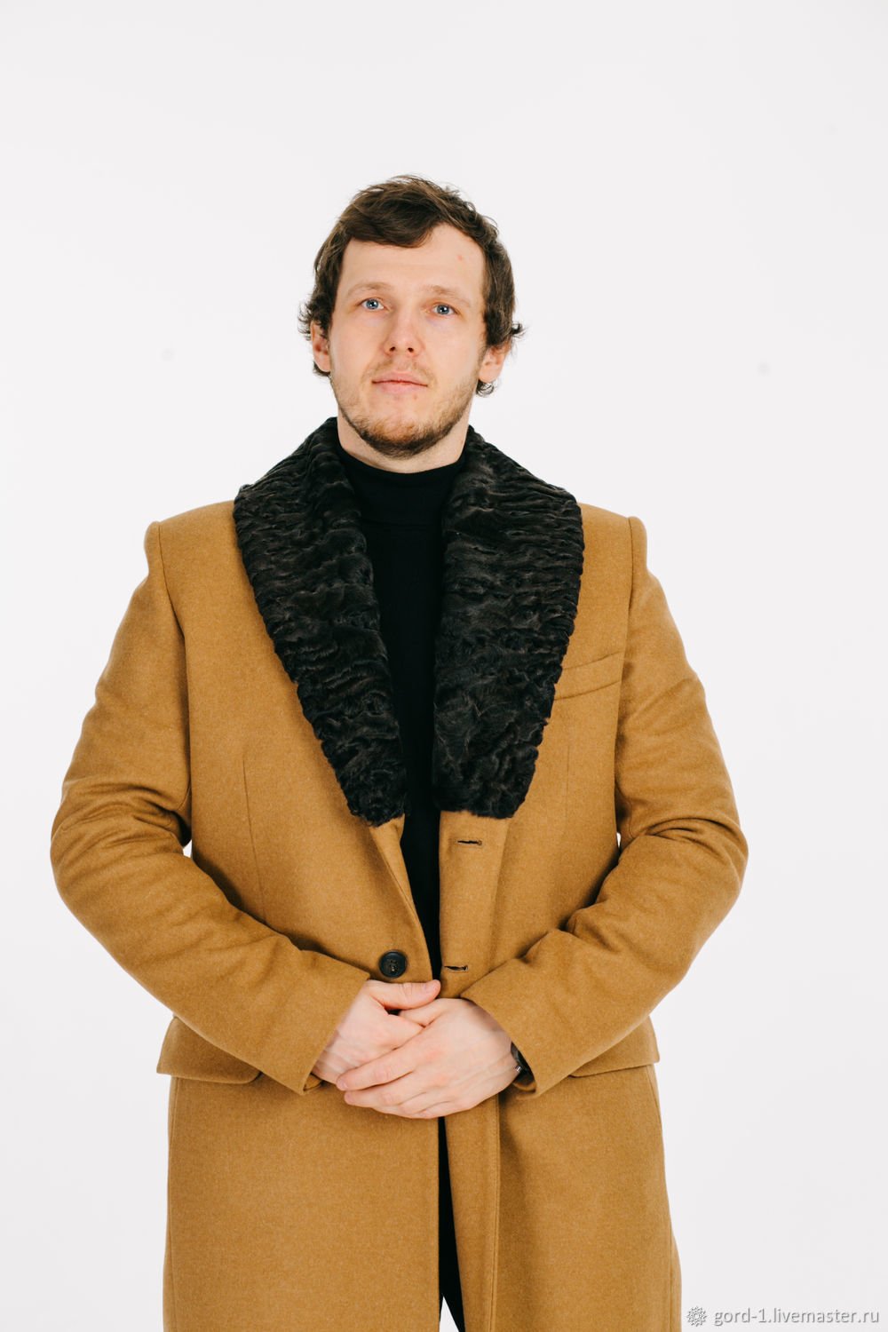 Шуба из каракульчи в стиле Шанель