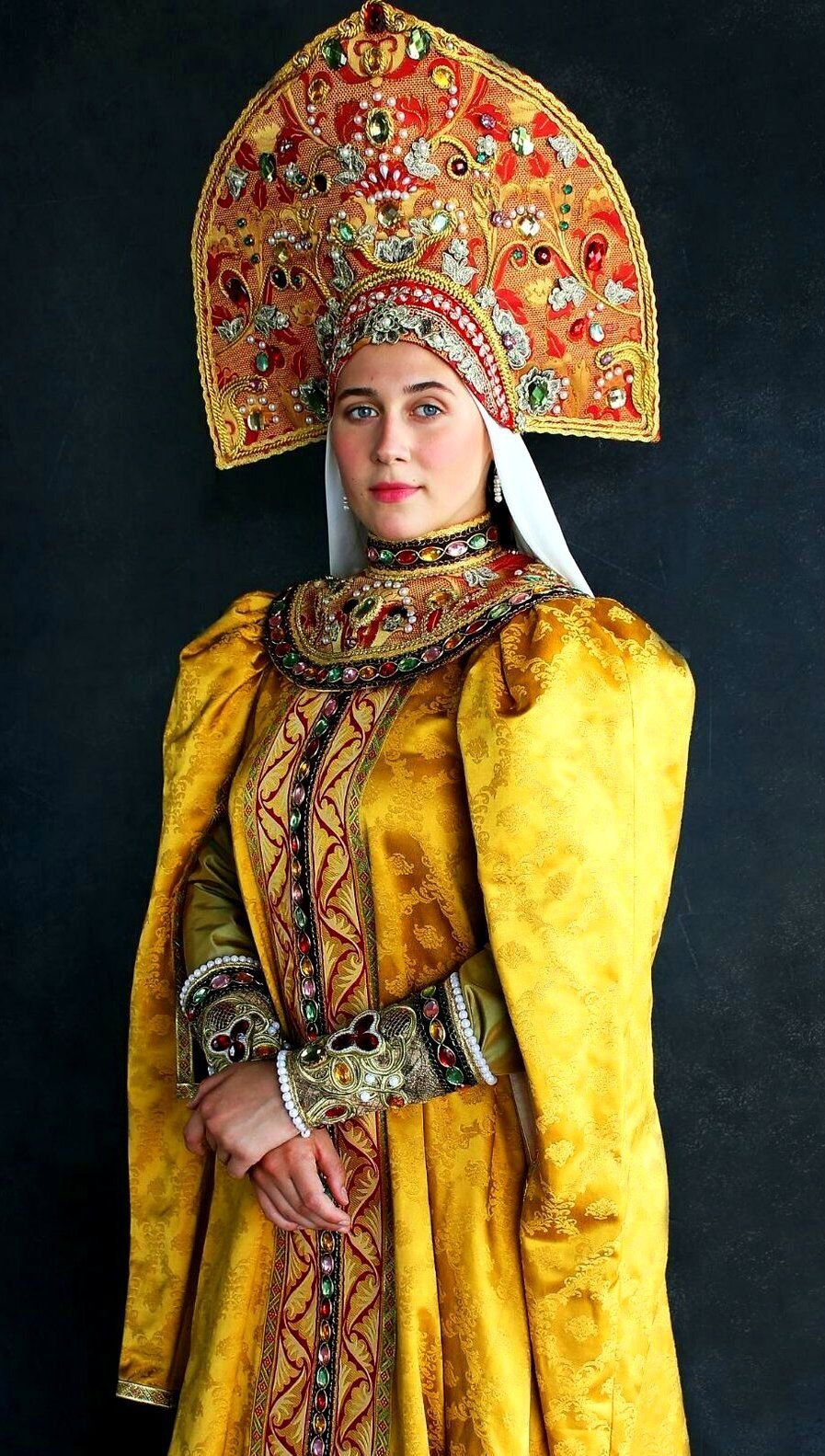 Одежда русская Княжна в древней Руси