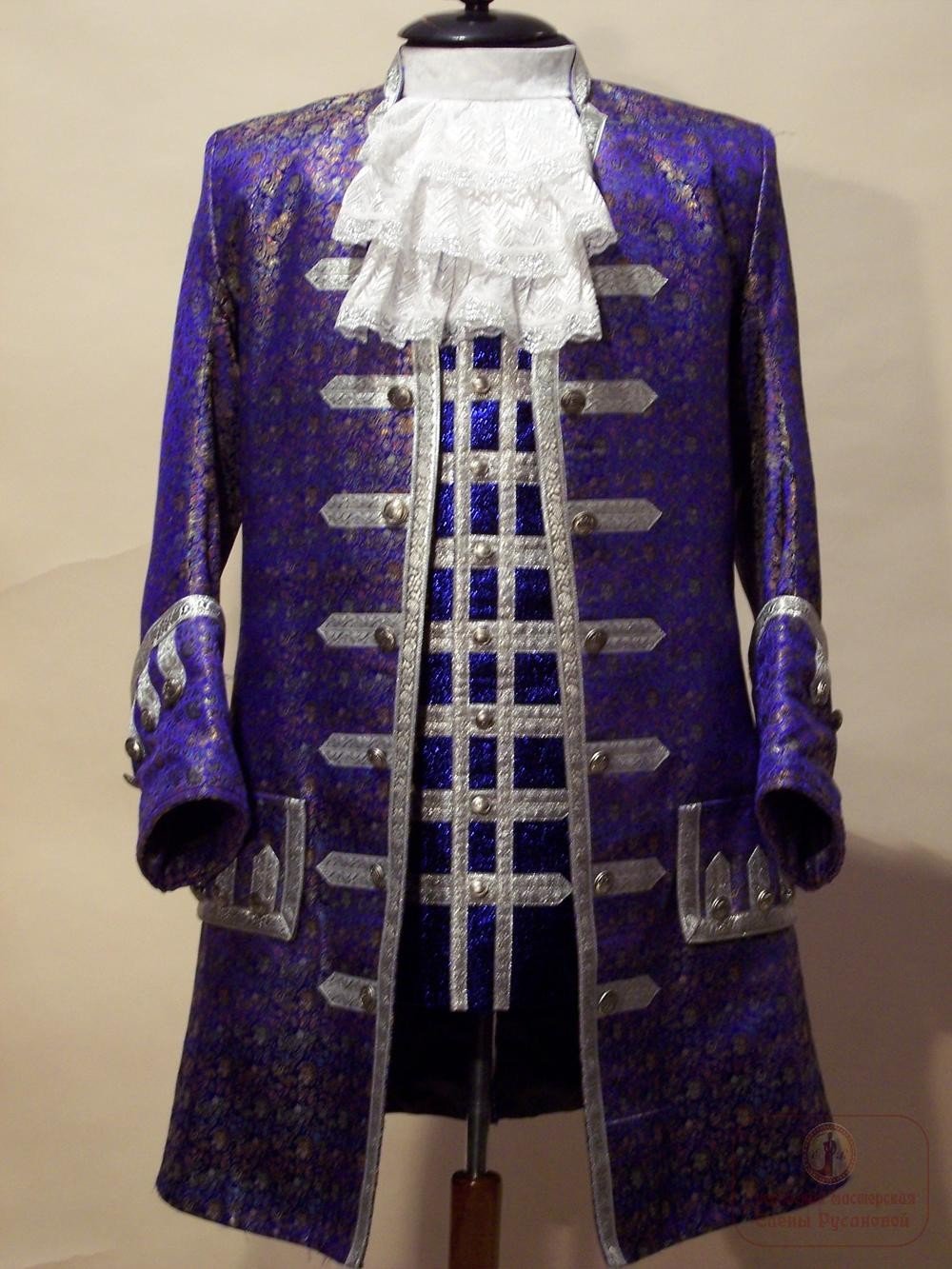 Роскошные русские костюмы