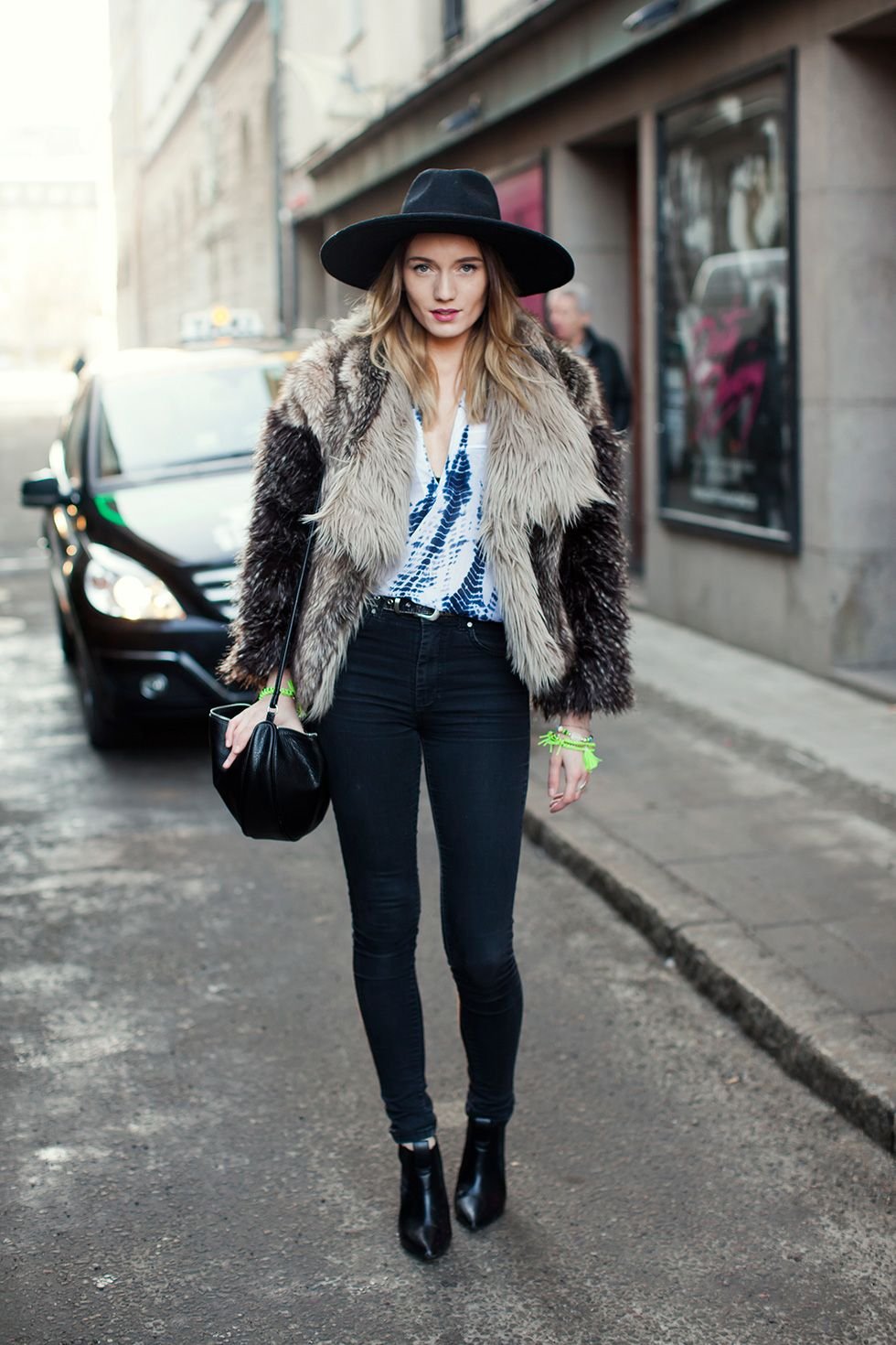 Образы с черной кепкой