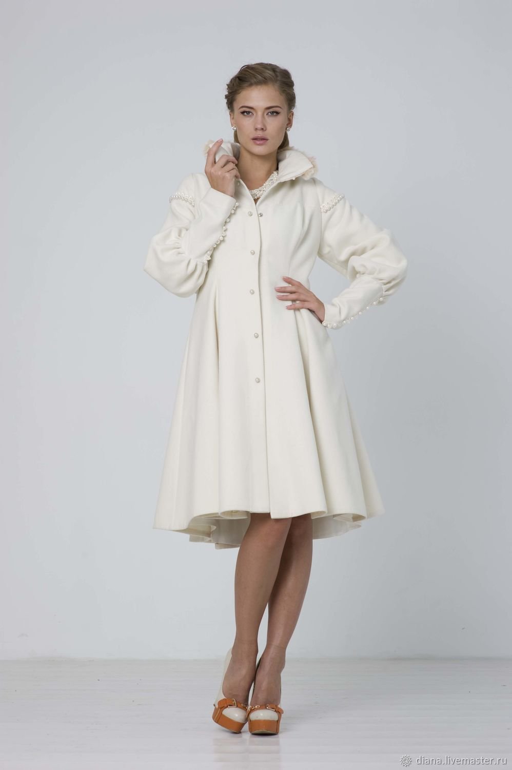 August van der Walz пальто