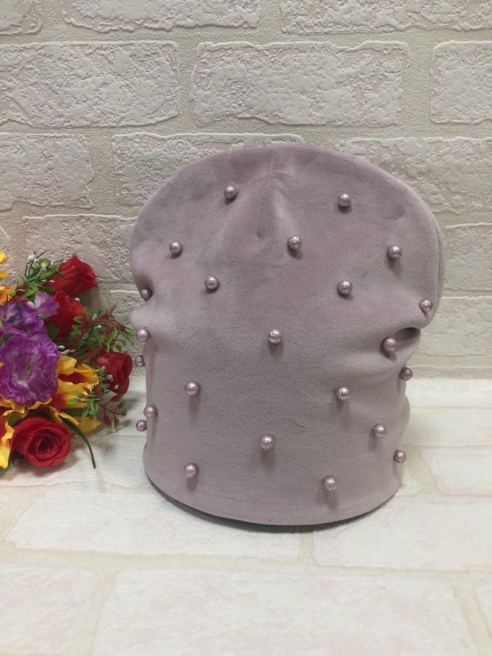 Шапки из велюра женские