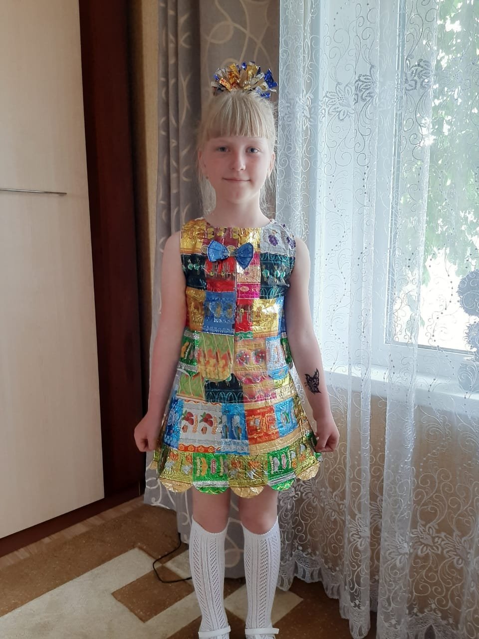 Платье из клеенки