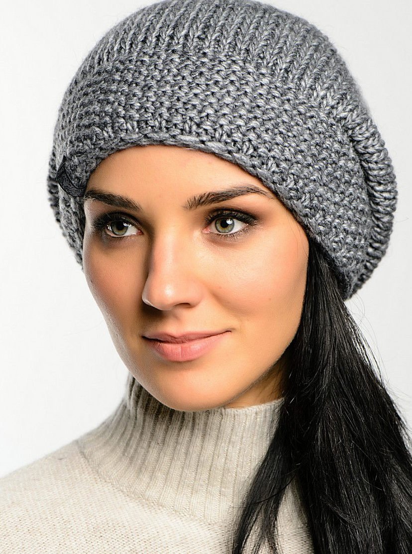Шапки для женщин