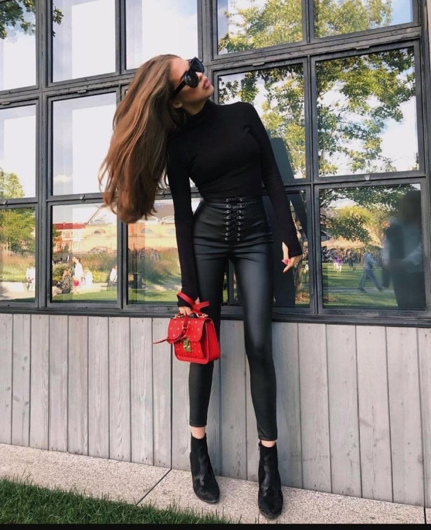 Брюки со шнуровкой