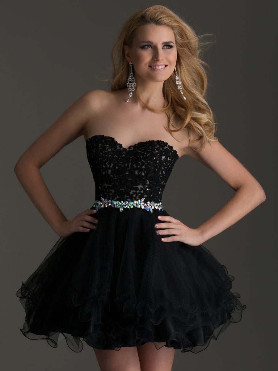 Короткое платье