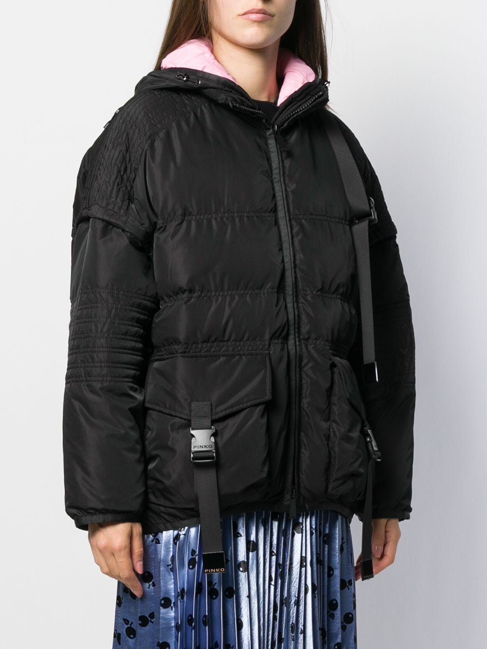 Куртка белая Пинко