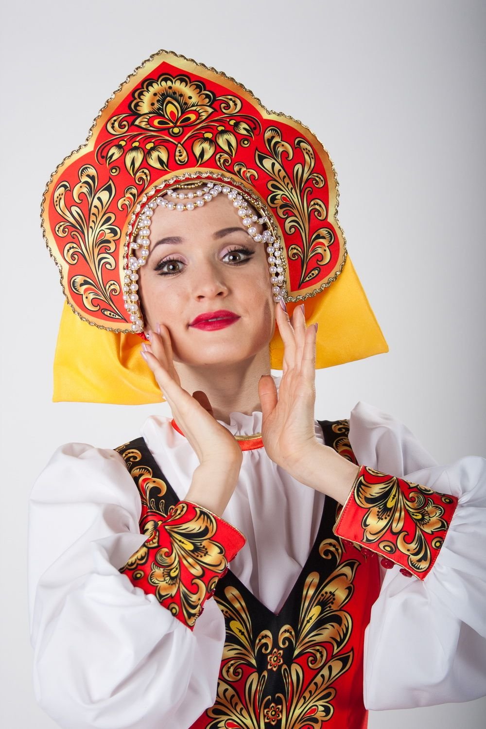 Наряд с кокошником