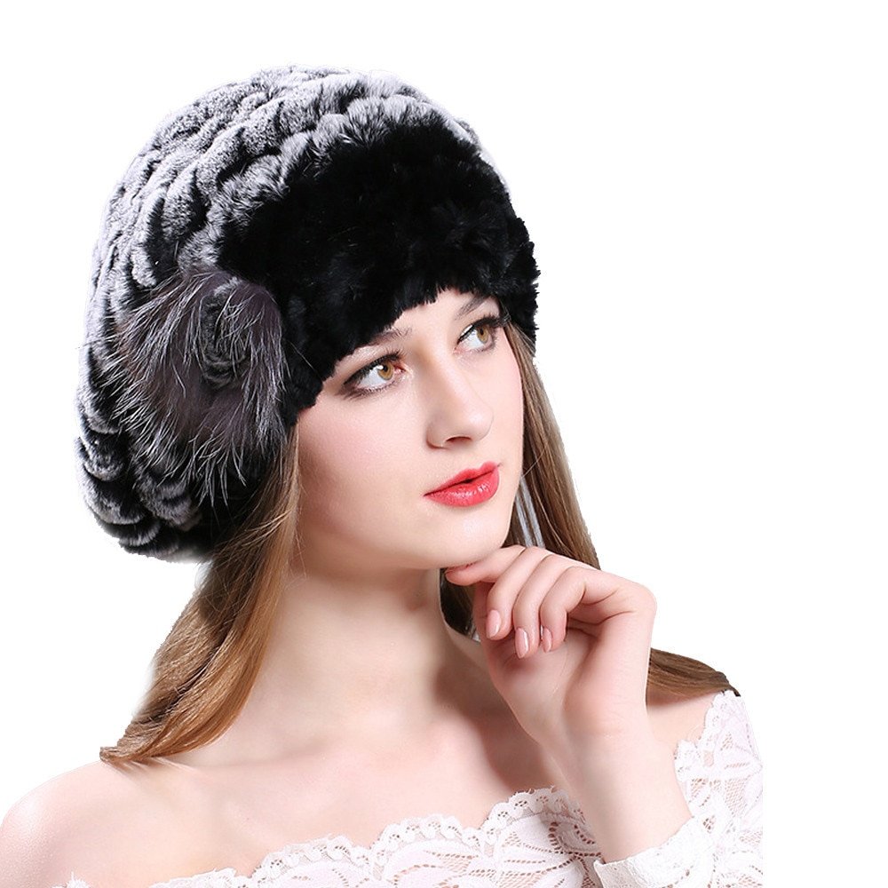 Вязаные шапки из кролика рекс