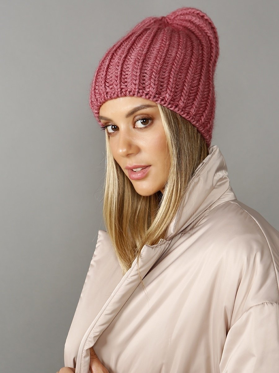 Вязание шапки английской резинкой круговыми спицами