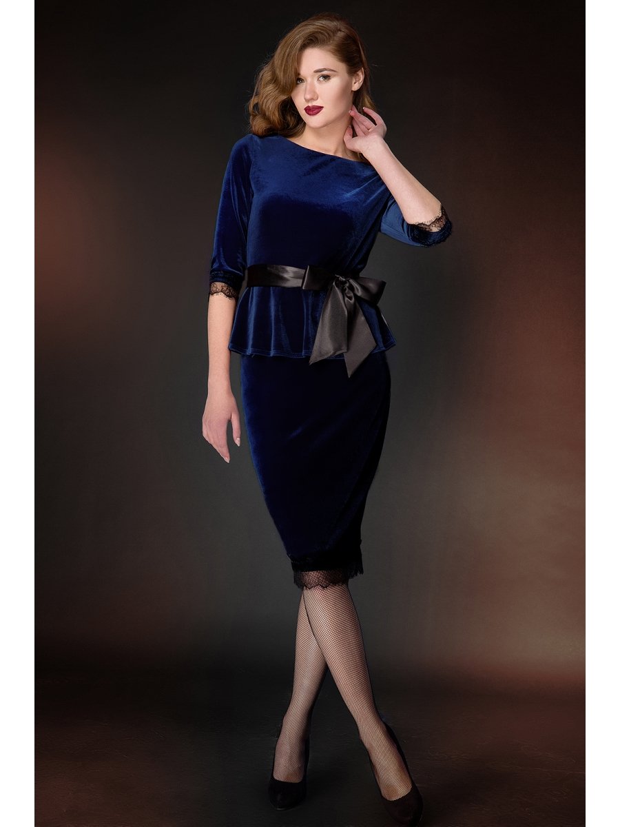 Костюм из бархата для полных женщин