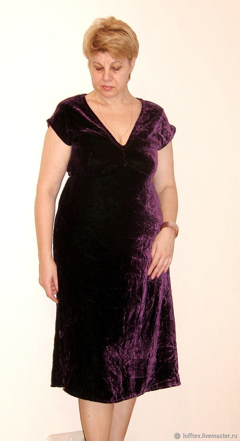 Костюм из бархата женский