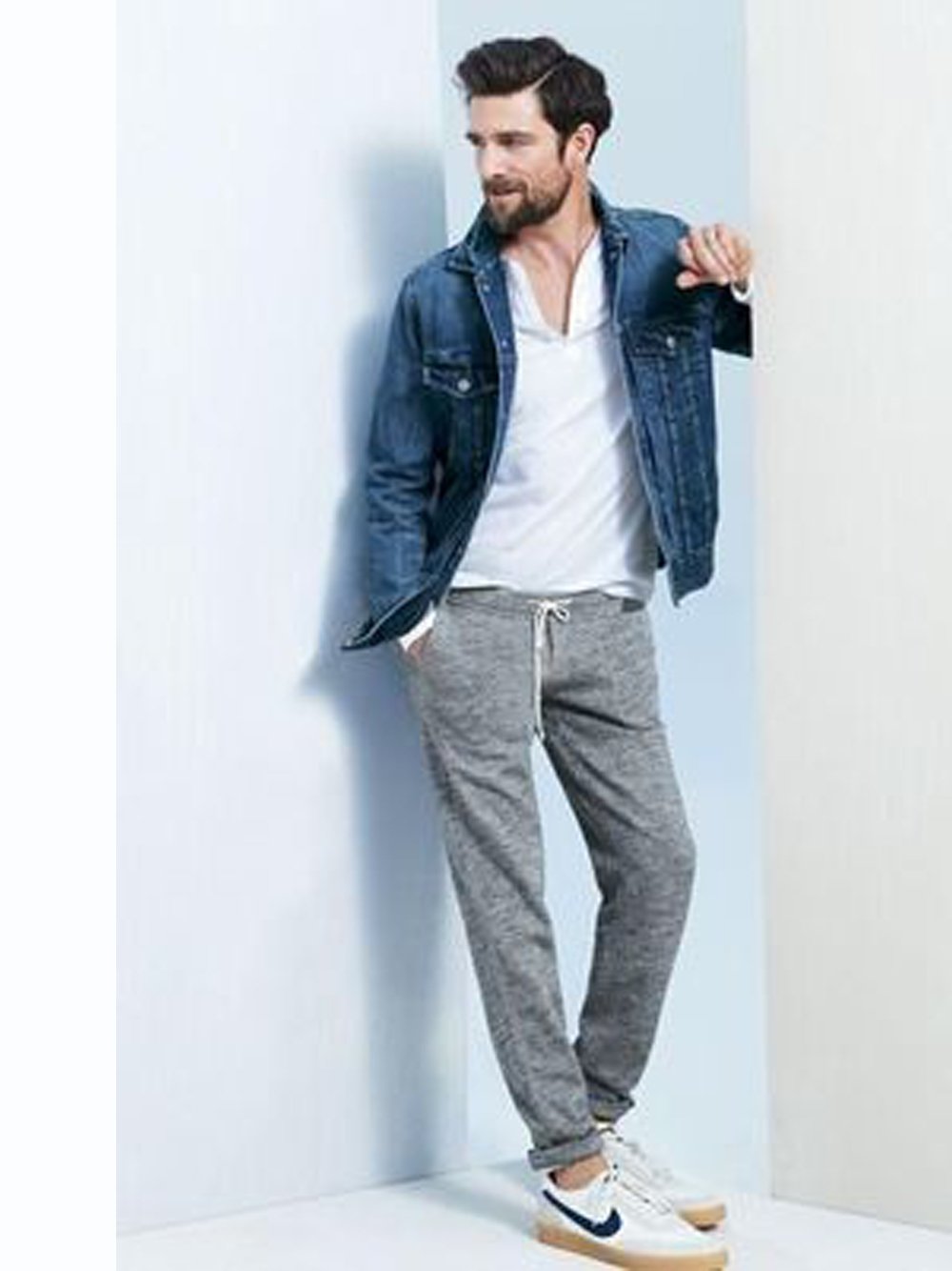 Джоггеры с рубашкой